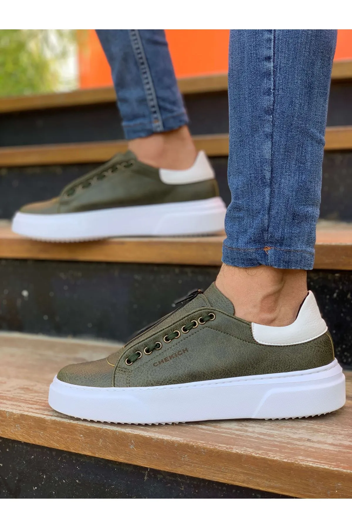 Khaki Sneaker CH092
