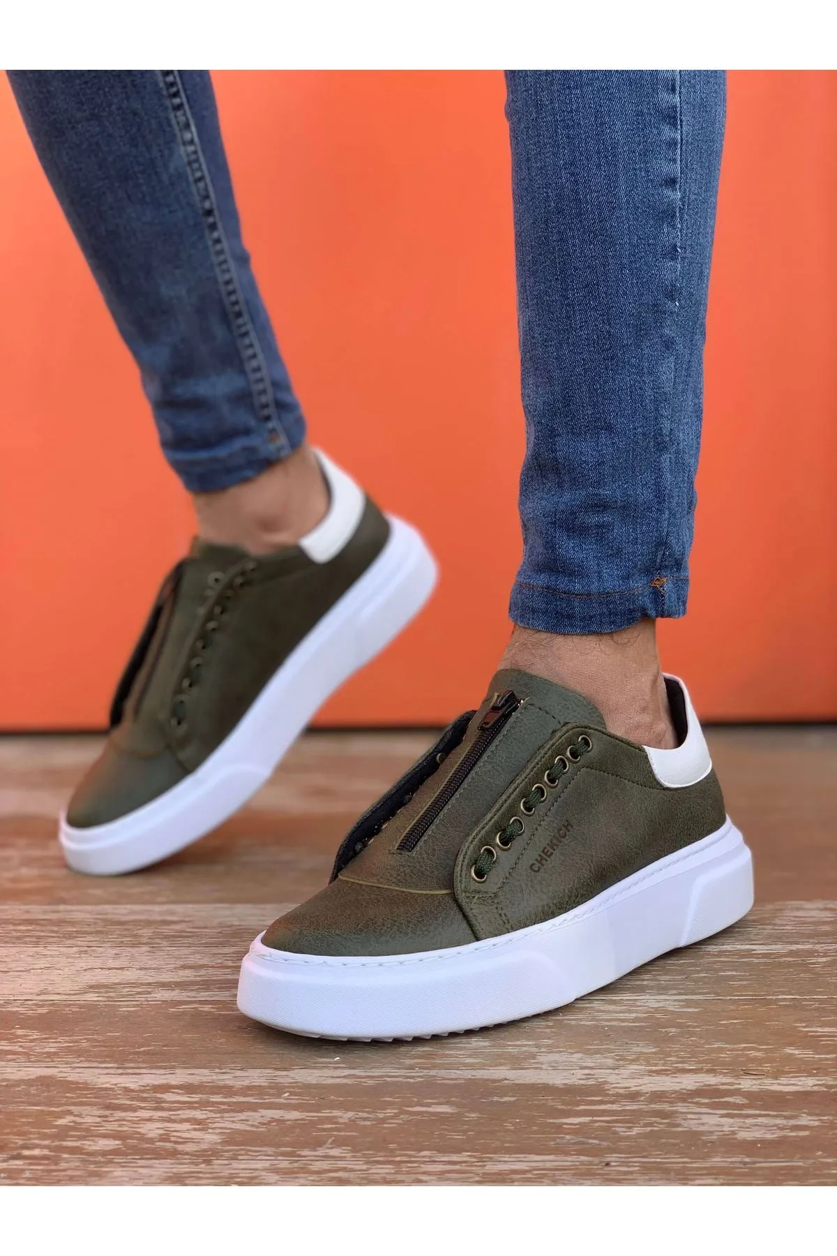Khaki Sneaker CH092